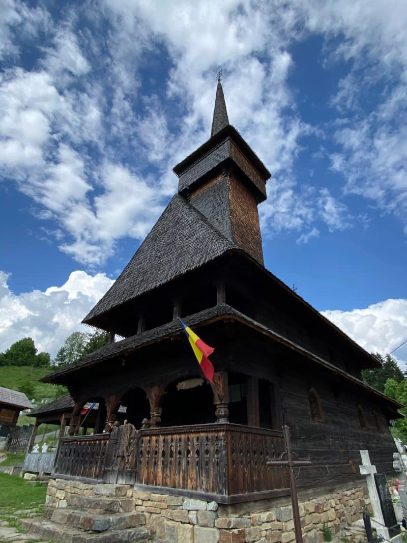 Biserica Sfinkii Arhangheli Mihail si Gavriil