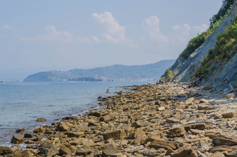 Dubrava Beach