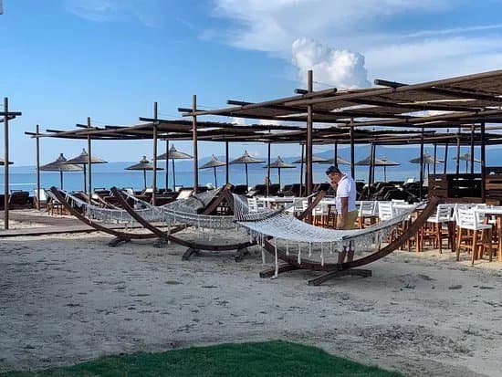 Umbrellas Beach Bar