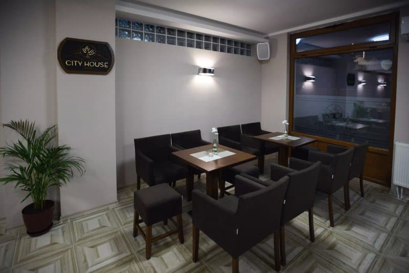 Hotel City House