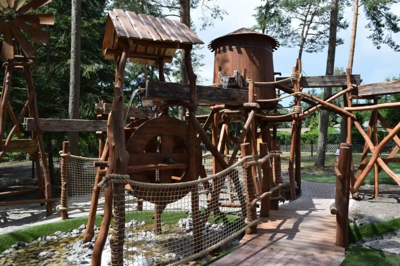 Adventure Golf