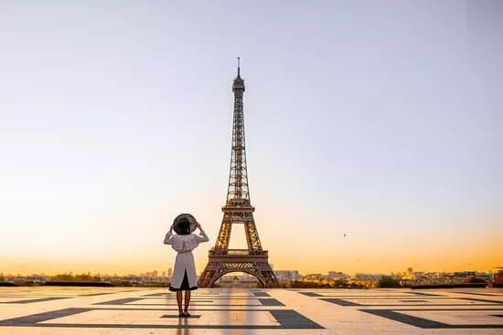Paris Fun Tours