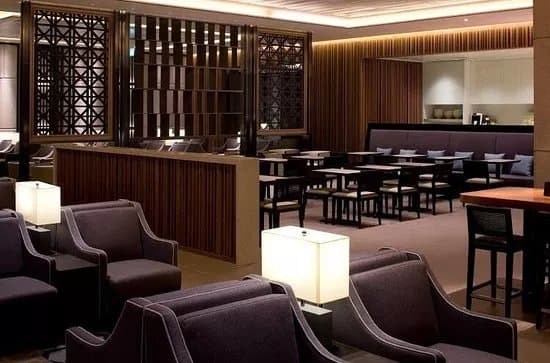 Plaza Premium Lounge Heathrow T2 Departures