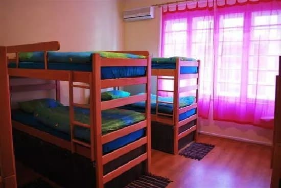 Backpackers Lounge Hostel
