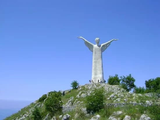 Statua del Cristo Redentore di Maratea