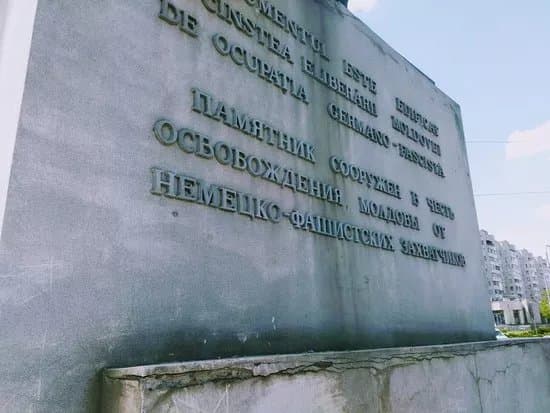 Monument to the Liberators of Chisinau from the Nazi Troops