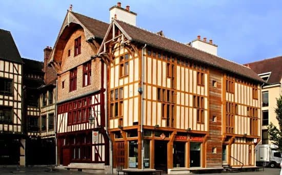 Troyes La Champagne Tourisme
