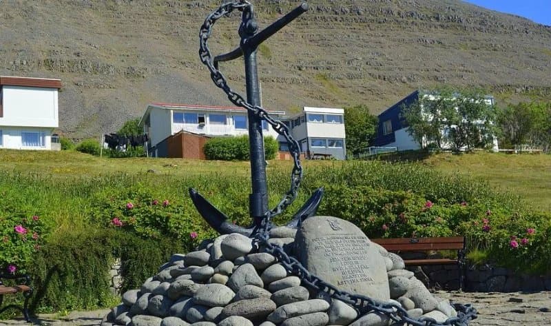 A Monument For Fishermen Lost At Sea