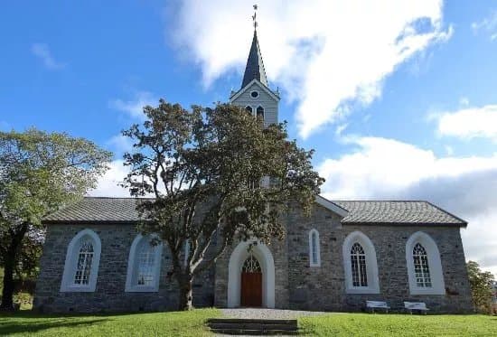 Bronnoy Kirke