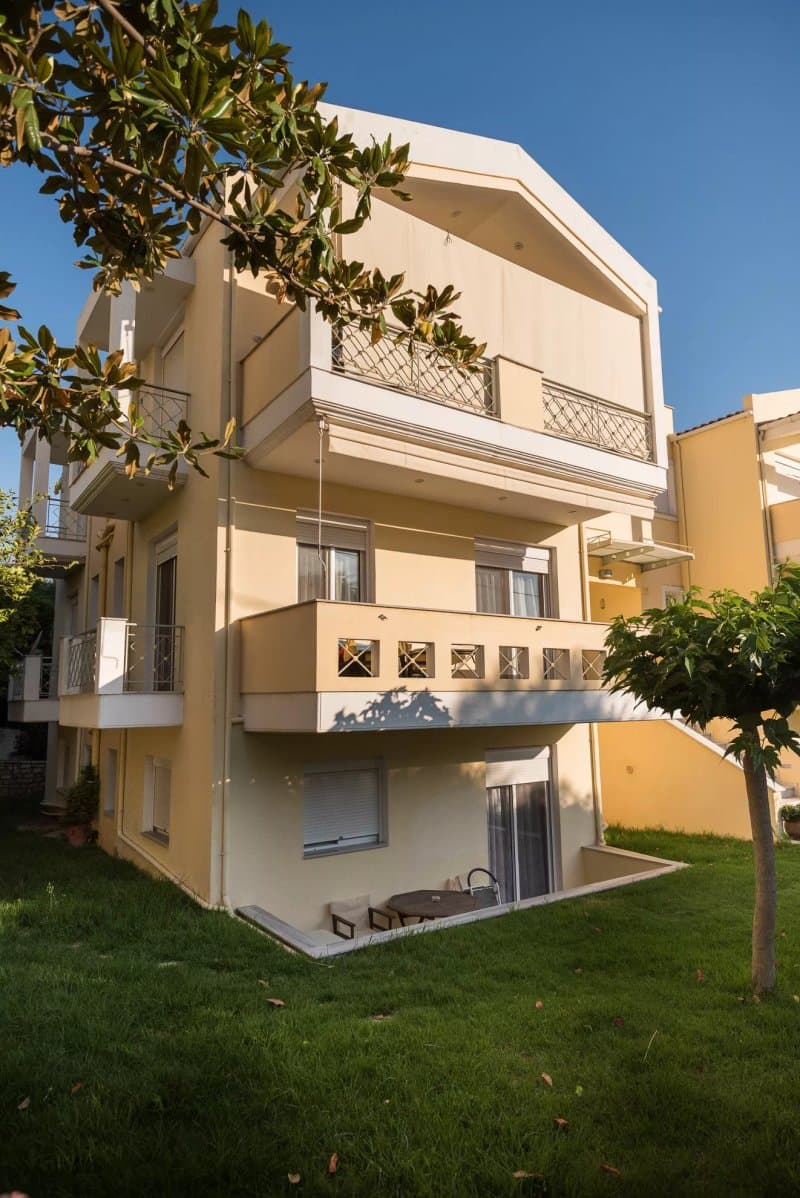 Panormos Apartments