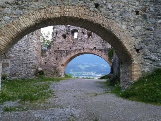 Burgruine Thaur