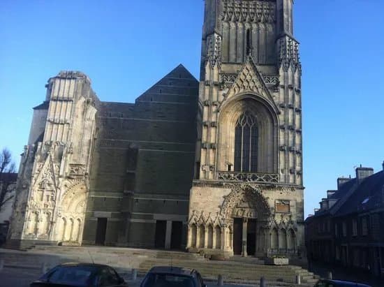 Eglise Notre Dame de St Lo