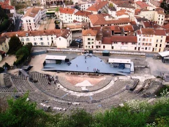 Theatre Romain (Antique)