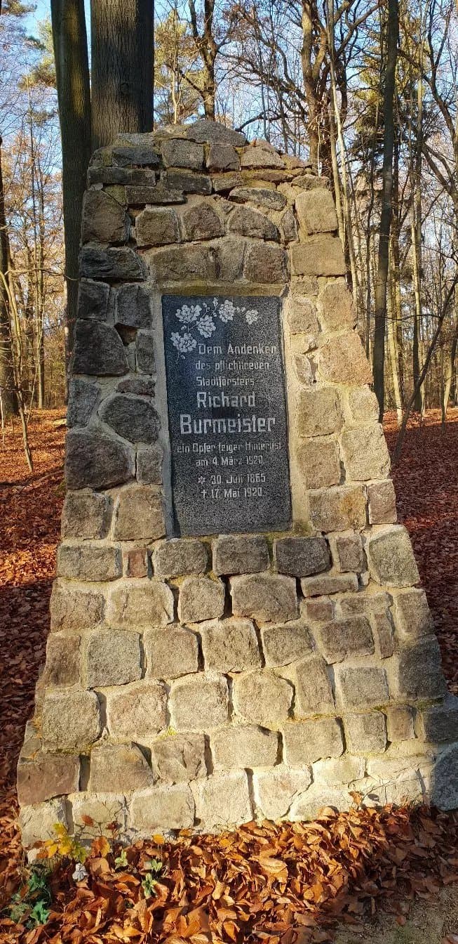 Denkmal fur Richard Burmeister