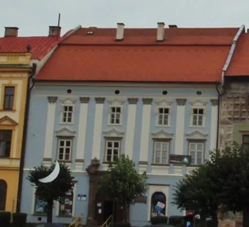 Mariasila Palace