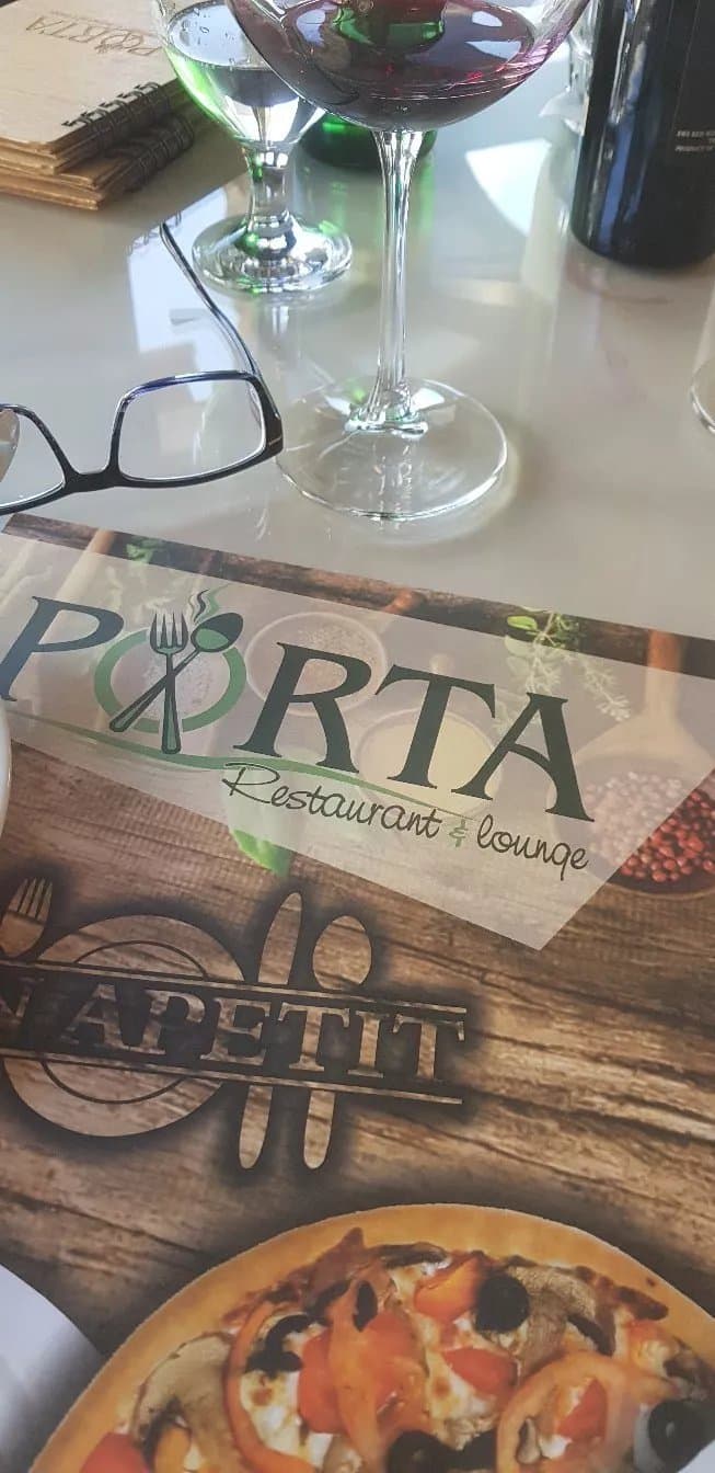 Porta - Restaurant & Lounge