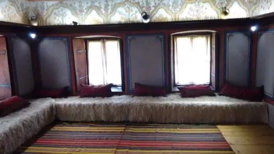 Velyanova House