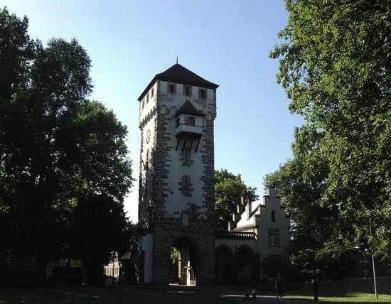 Porte St. Alban