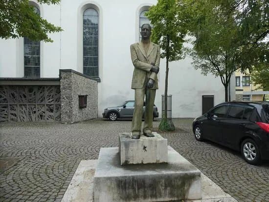 Skulptur ''der Denker''