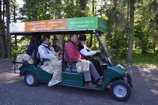 Tour by Gulbene Tourist Train