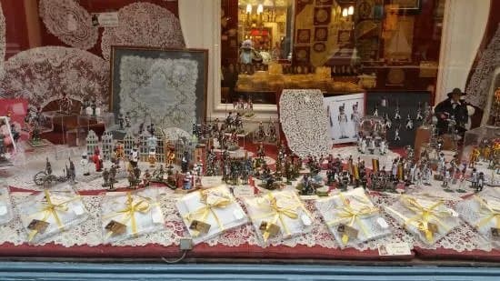 Manufacture Belge de Dentelles