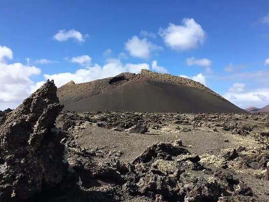 Volcan El Cuervo