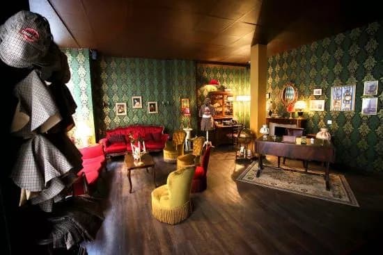 Escape Hunt - Escape Game Paris