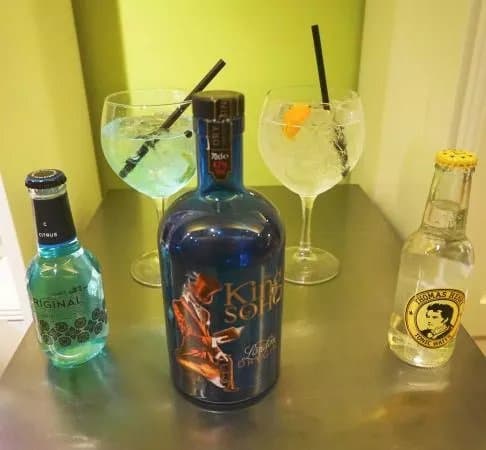 L'atelier Gin, Champagne & Vin