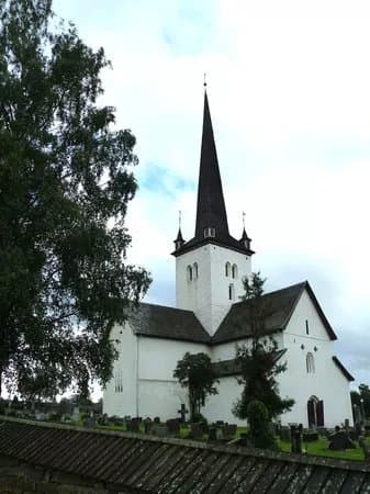 Ringsaker Kirke