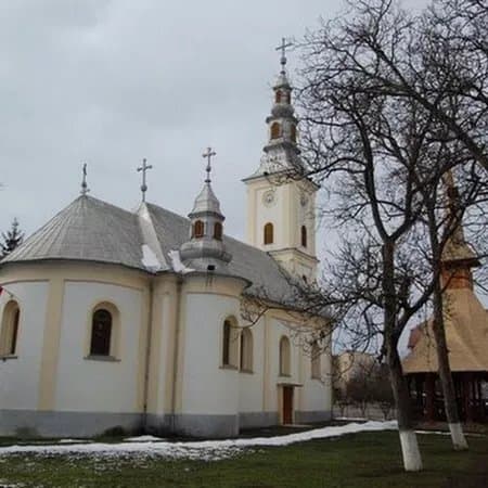 Biserica Ortodoxa Romana Sfintii Arhangheli Mihail si Gavril