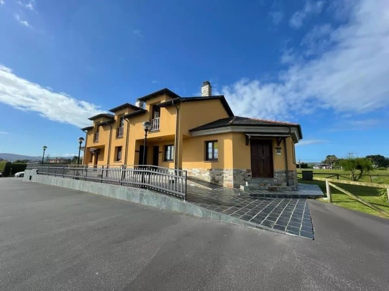 Apartamentos Rurales Los Pontigos