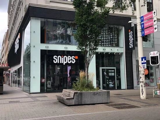 Snipes