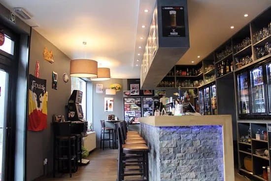 Le St-Hu'BAR