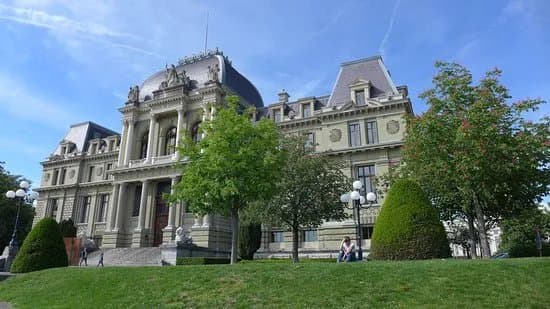 Palais de Justice de Montbenon