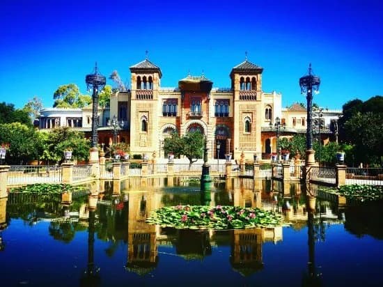 Plaza de America