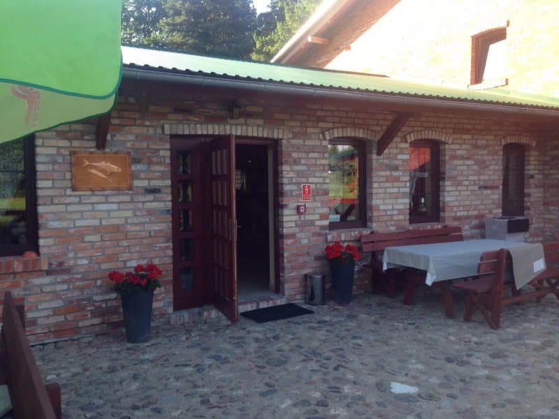 Restaurants & cafés