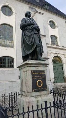 Herder Denkmal