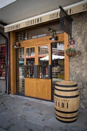 Wine Shop and Bar Region