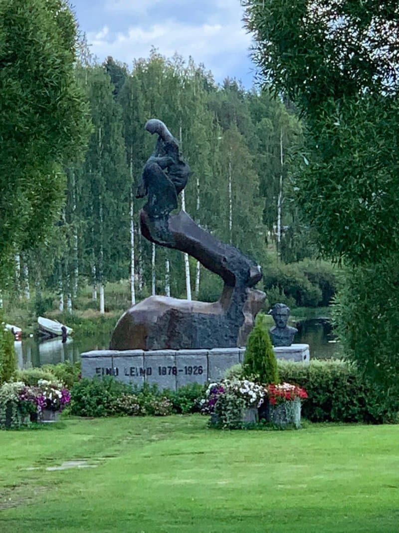 Eino Leino Statue