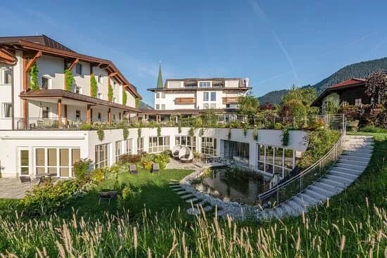 Juffing Hotel & Spa