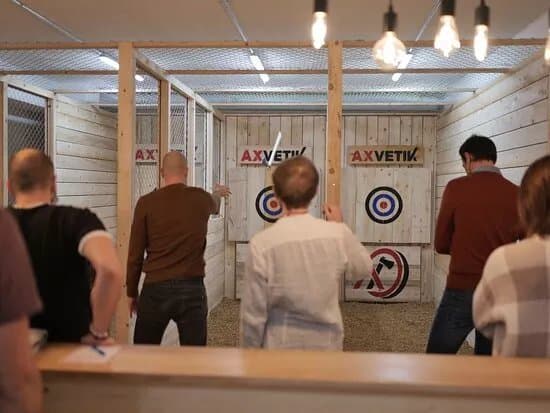 Axvetik Helvetic Axe Throwing