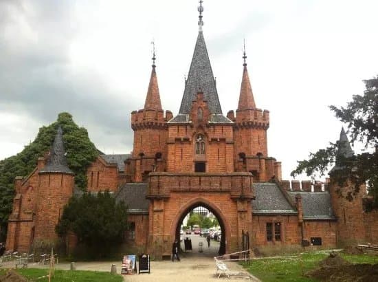 Zamek Hradec Nad Moravici