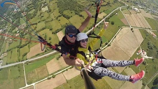 Paragliding Greece - Fly & Fun