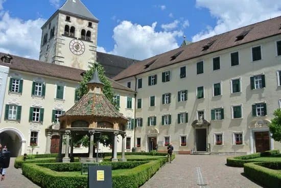 Abbazia di Novacella