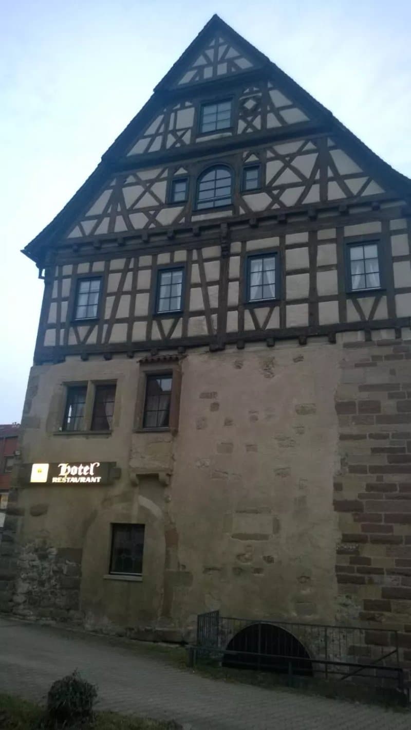 Schlosshotel Hoefingen