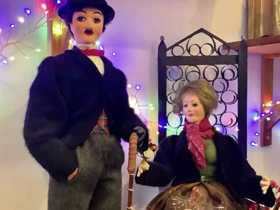 Guba Rozsa Doll Exhibition and Art Gallery