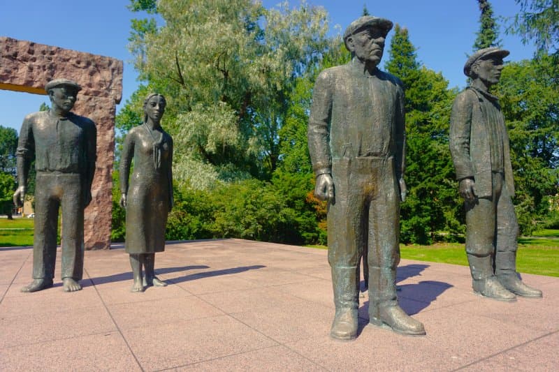 Red Captive Monument