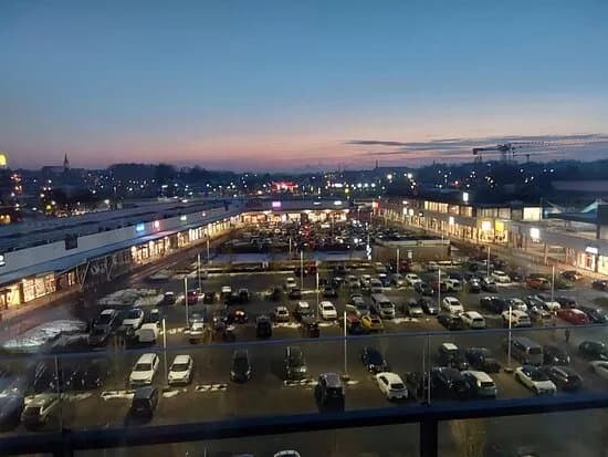 Parc Commercial Les Dauphins