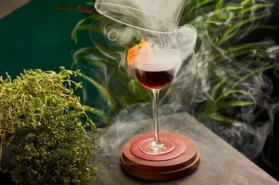 Warmup Cocktail Bar