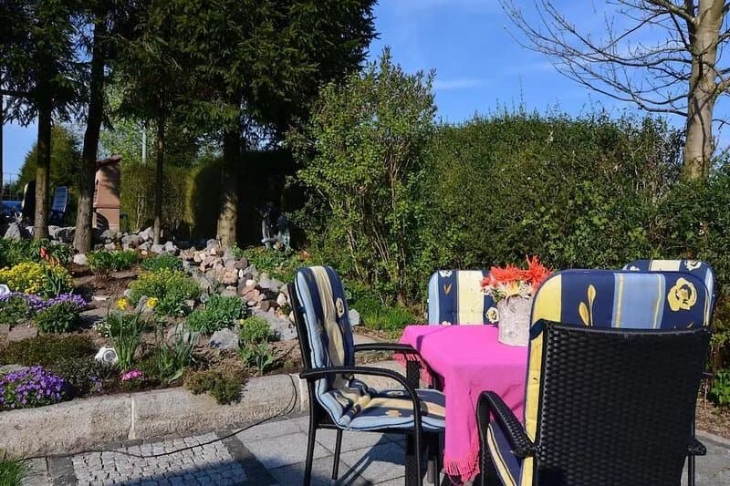 Holiday home with garden